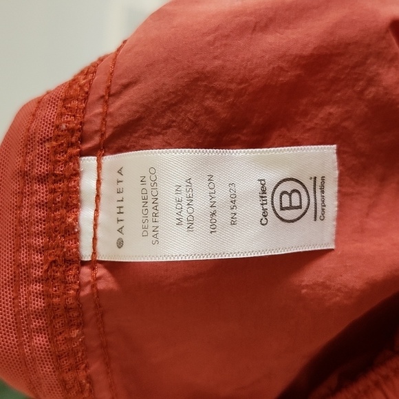 Athleta expedition shorts pull on elastoc waist drawstring women's size 2 - Picture 6 of 7